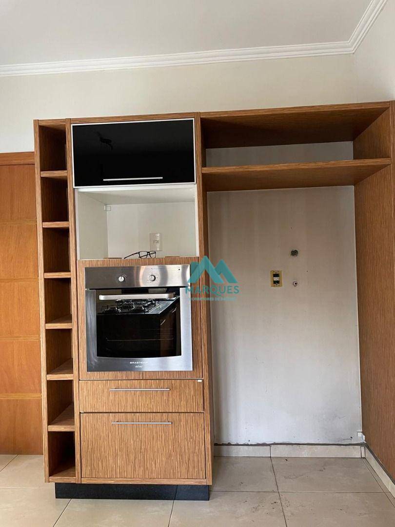 Sobrado à venda com 3 quartos, 390m² - Foto 18