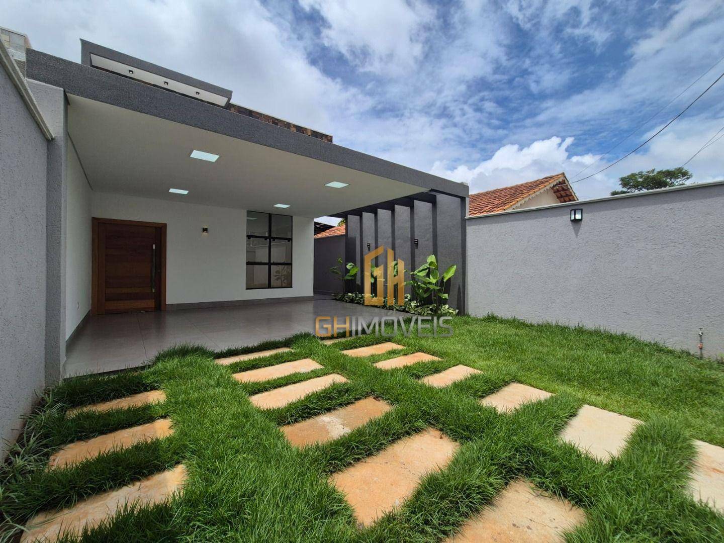 Casa à venda com 3 quartos, 160m² - Foto 1