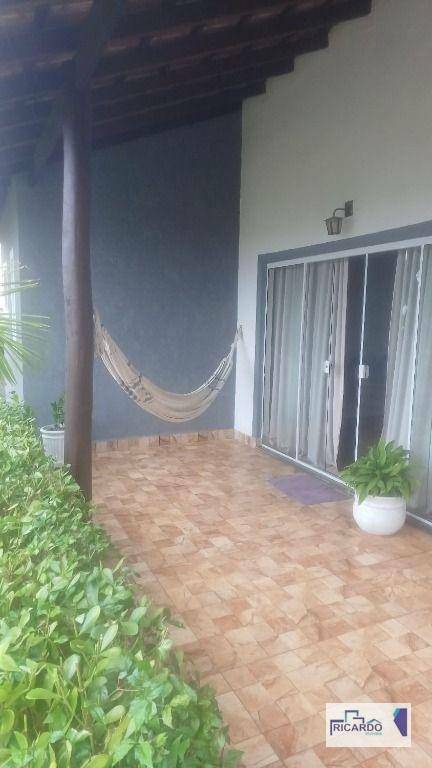 Casa de Condomínio à venda com 3 quartos, 191m² - Foto 11