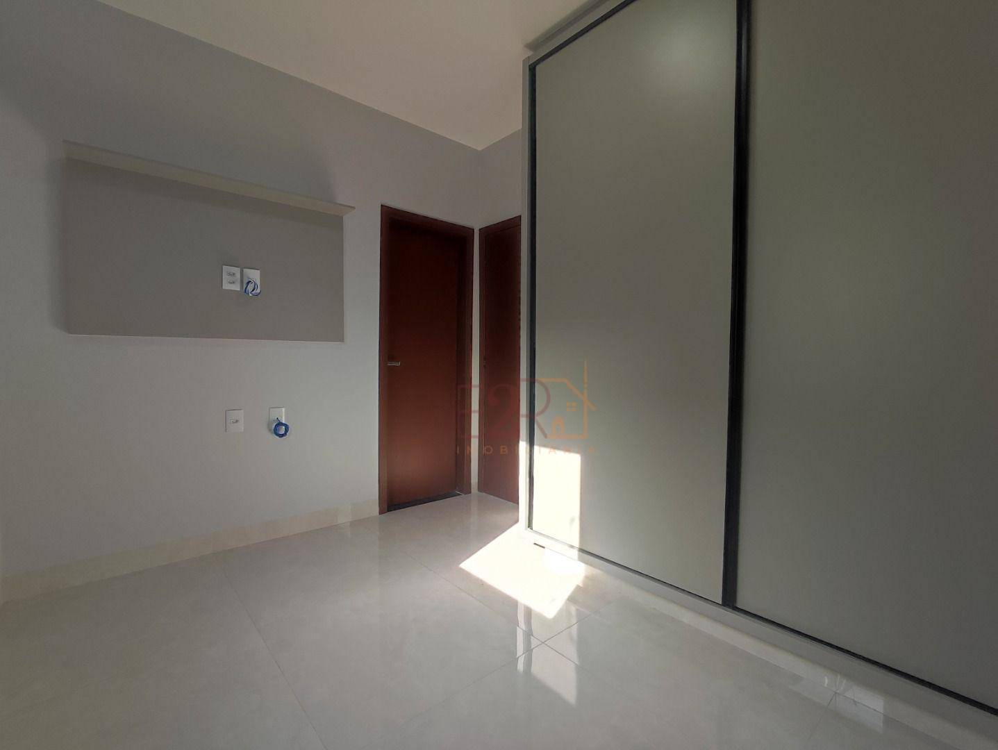 Casa à venda com 3 quartos, 199m² - Foto 19