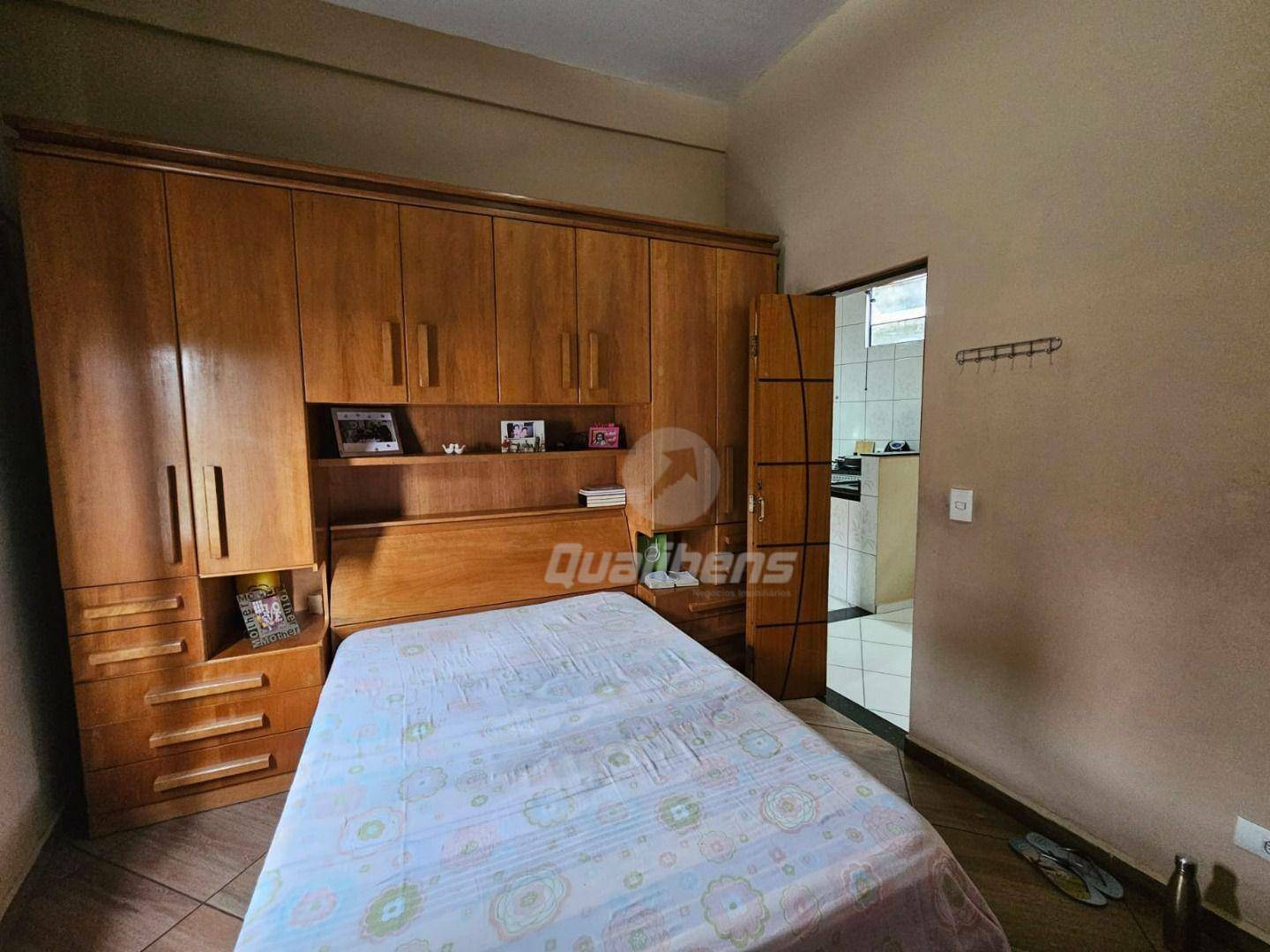 Casa à venda com 2 quartos, 177m² - Foto 5