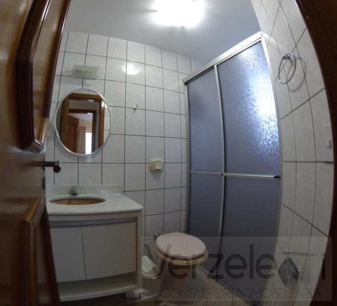 Apartamento à venda com 2 quartos, 90m² - Foto 25