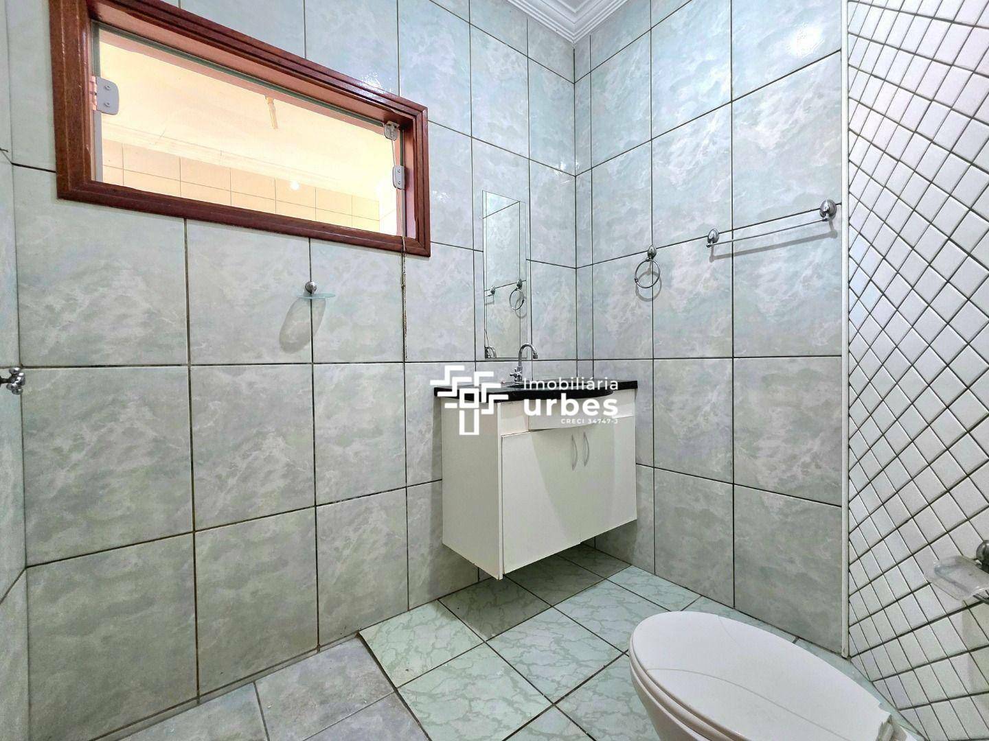 Casa à venda com 3 quartos, 109m² - Foto 14