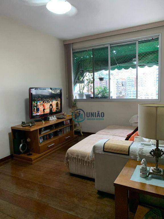 Apartamento à venda com 3 quartos, 120m² - Foto 4