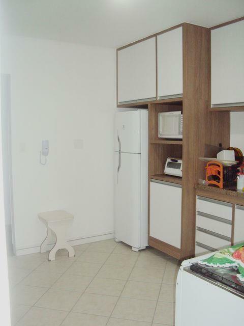 Apartamento à venda com 3 quartos, 140m² - Foto 19