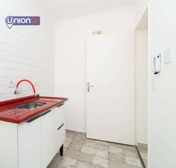 Apartamento à venda com 1 quarto, 40m² - Foto 12