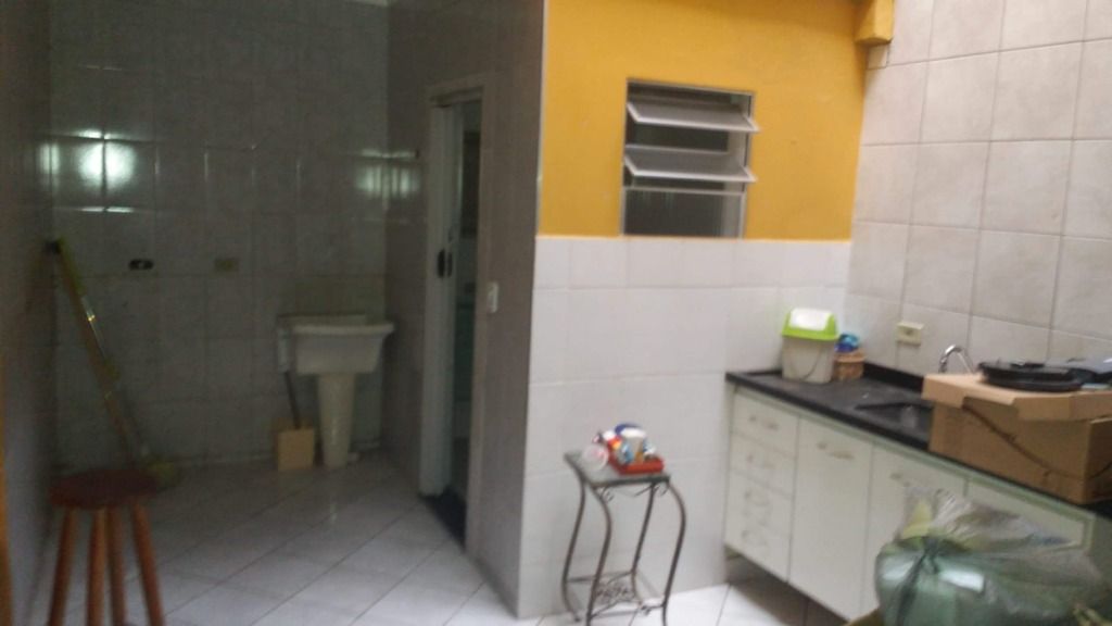 Sobrado à venda com 2 quartos, 160m² - Foto 12