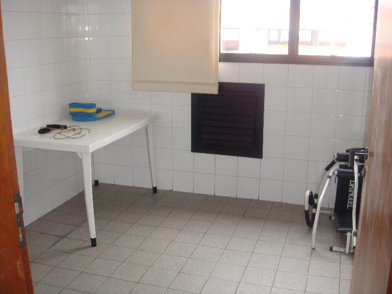 Apartamento à venda com 2 quartos, 97m² - Foto 5