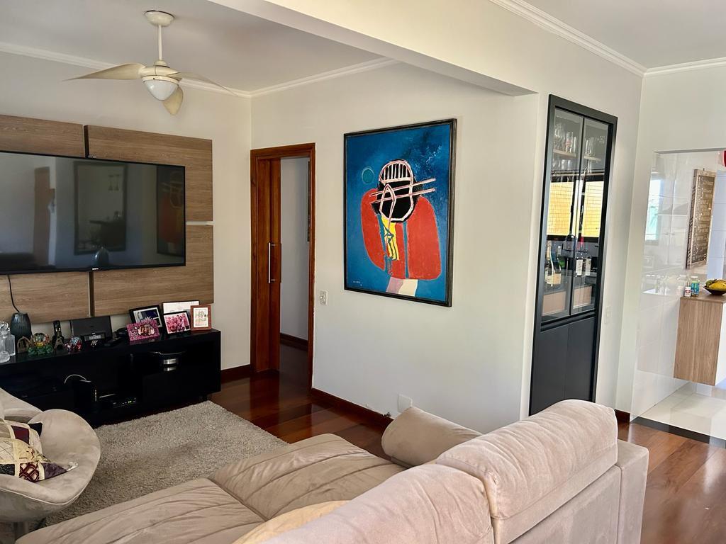 Apartamento à venda com 4 quartos, 125m² - Foto 10