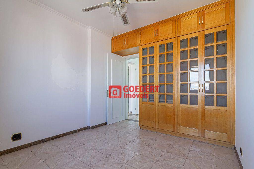 Apartamento à venda com 3 quartos, 132m² - Foto 19