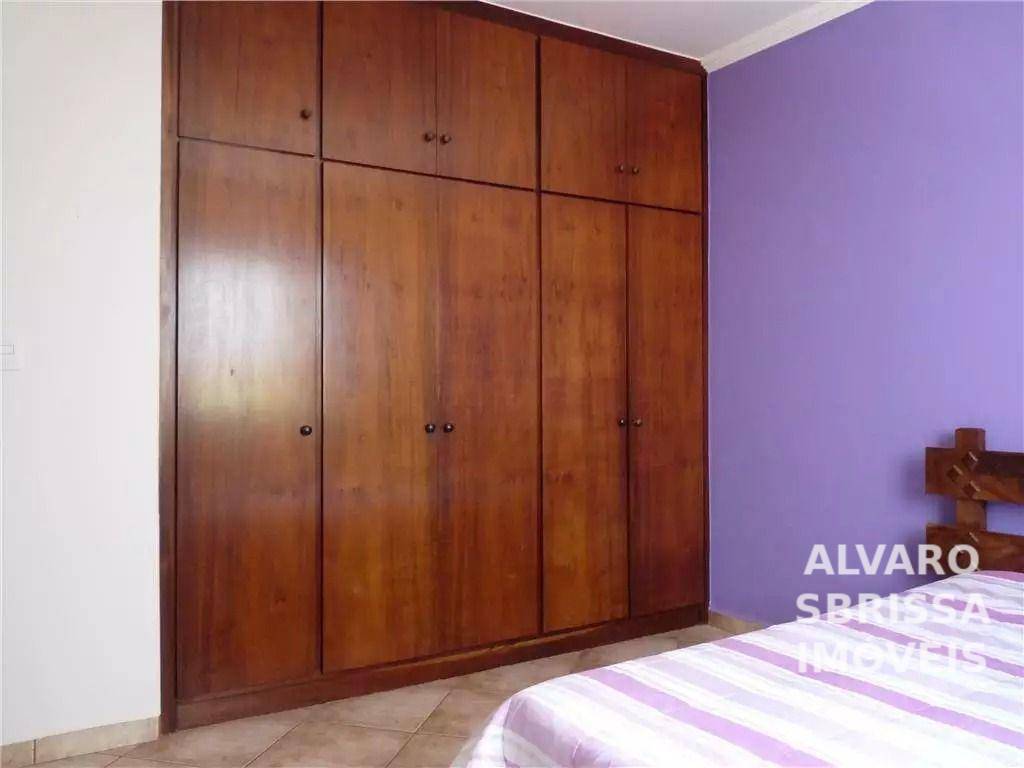 Casa à venda e aluguel com 3 quartos, 160m² - Foto 14