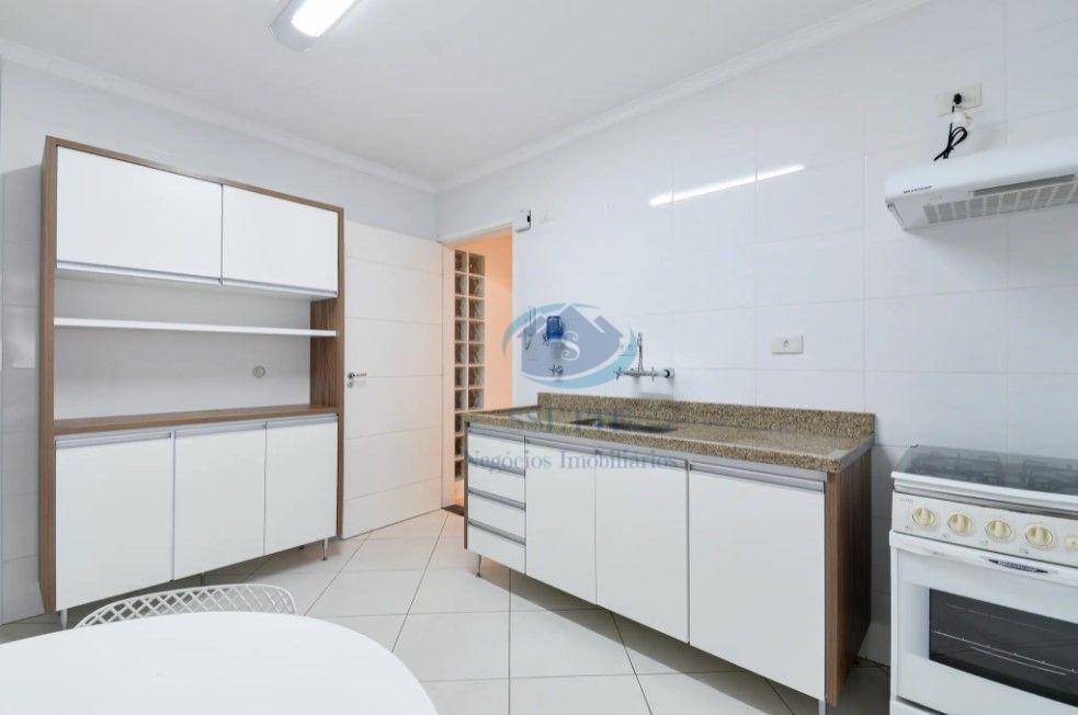 Apartamento à venda com 3 quartos, 135m² - Foto 16