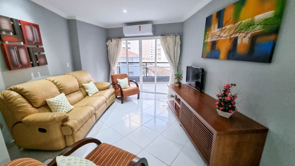 Apartamento à venda com 4 quartos, 140m² - Foto 2