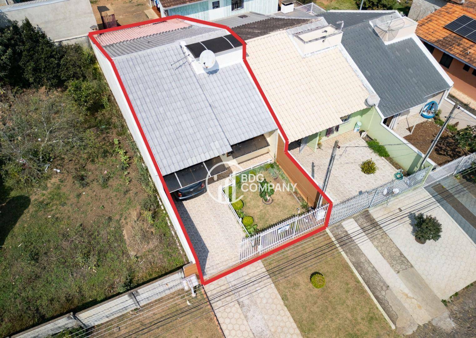 Casa à venda com 2 quartos, 69m² - Foto 3