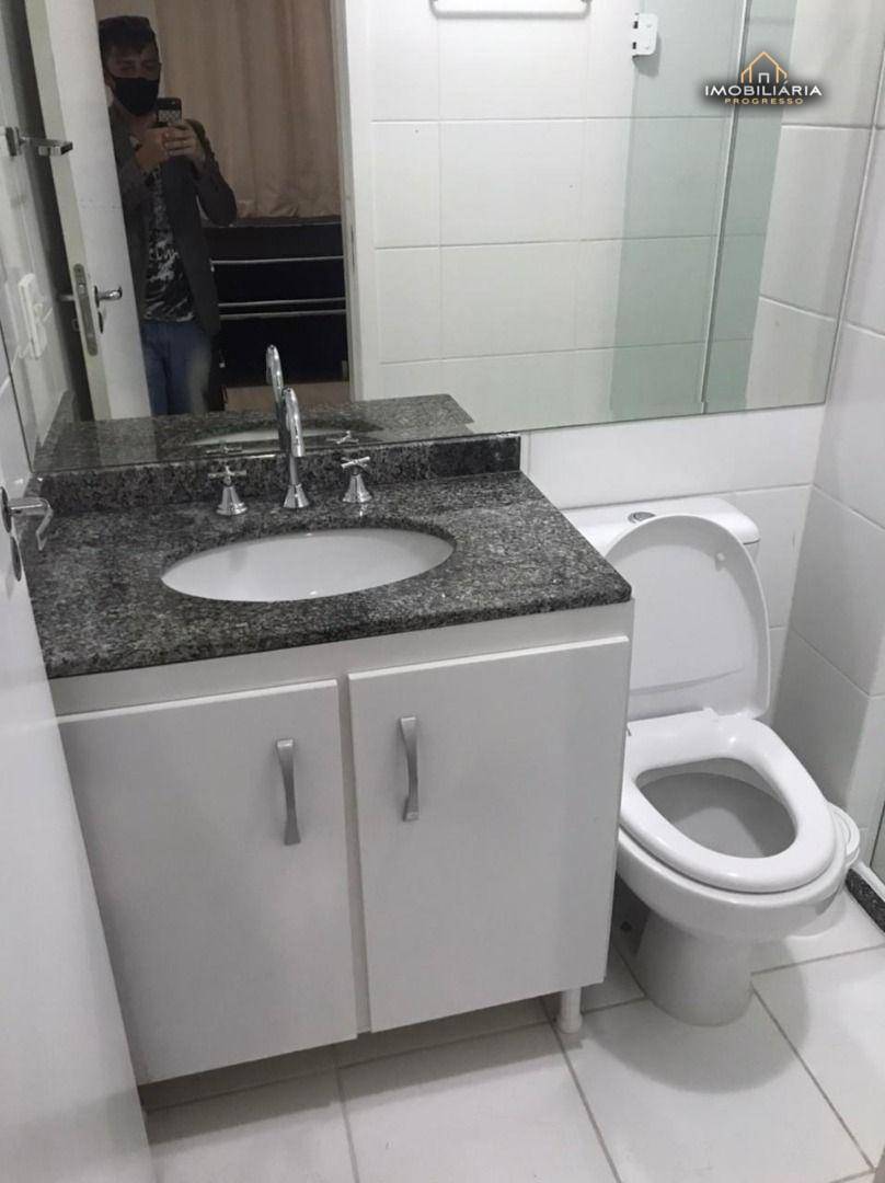 Apartamento para alugar com 2 quartos, 55m² - Foto 14