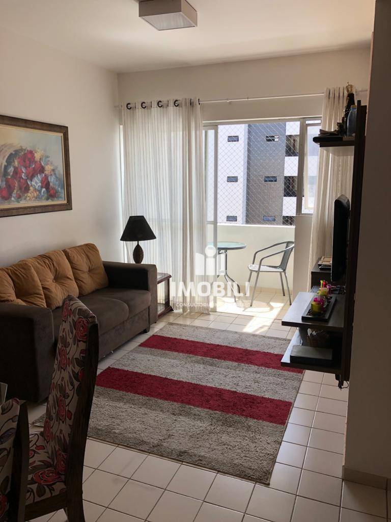 Apartamento à venda com 3 quartos, 79m² - Foto 2