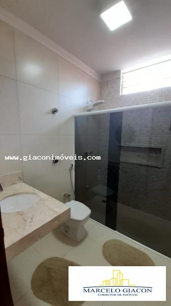 Sobrado à venda com 2 quartos, 193m² - Foto 24