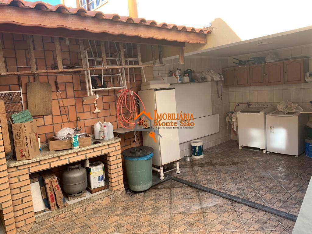 Sobrado à venda com 3 quartos, 180m² - Foto 7