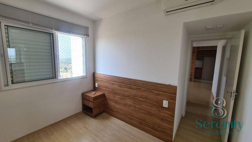 Apartamento para alugar com 2 quartos, 71m² - Foto 12