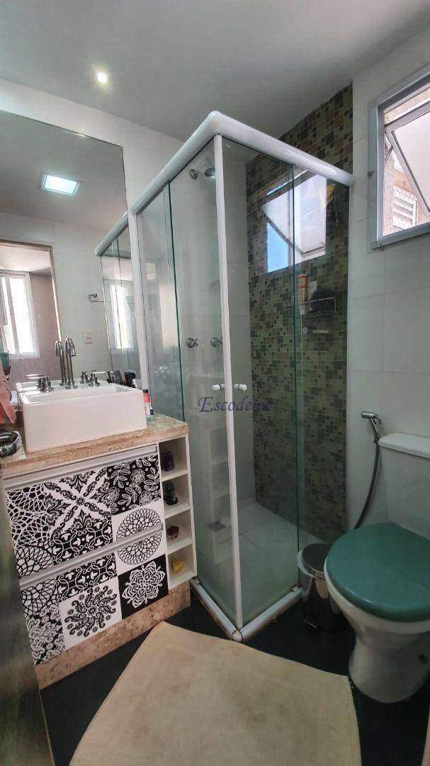 Apartamento à venda com 2 quartos, 70m² - Foto 17