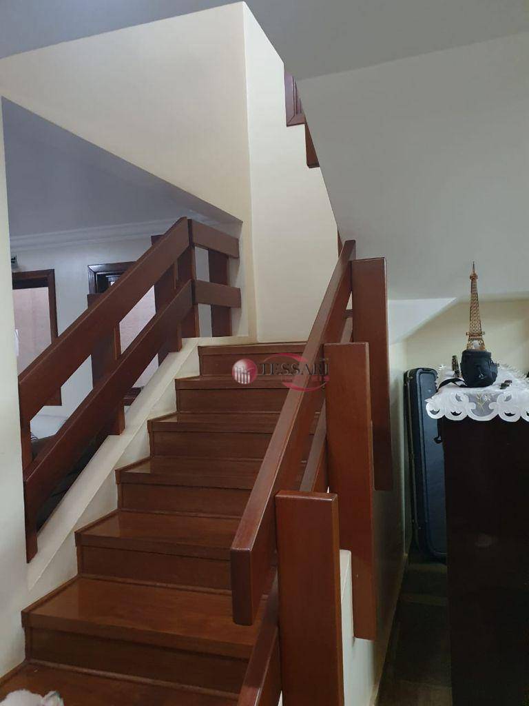 Casa à venda com 5 quartos, 249m² - Foto 23