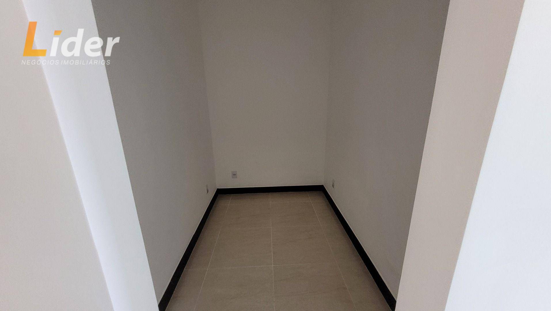 Casa à venda com 3 quartos, 110m² - Foto 19