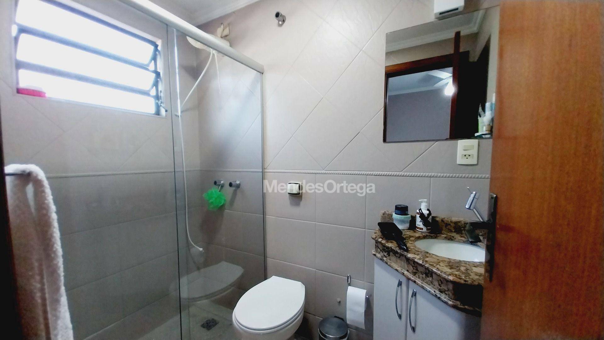 Apartamento à venda com 2 quartos, 78m² - Foto 32
