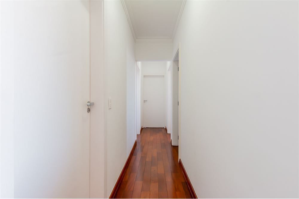 Apartamento à venda com 3 quartos, 105m² - Foto 29