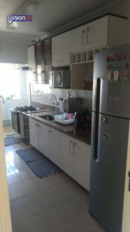 Apartamento à venda com 3 quartos, 82m² - Foto 18