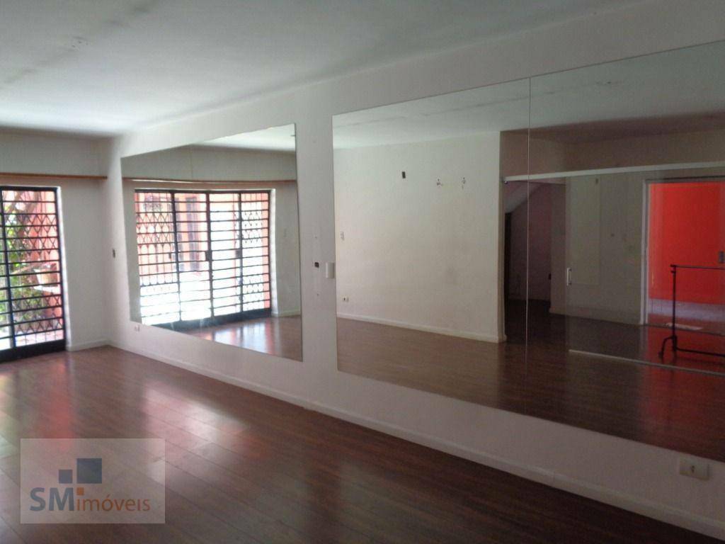 Sobrado à venda com 3 quartos, 250m² - Foto 2