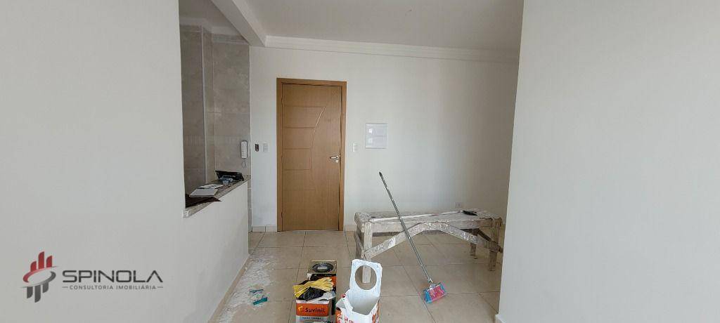 Apartamento à venda com 2 quartos, 70m² - Foto 15