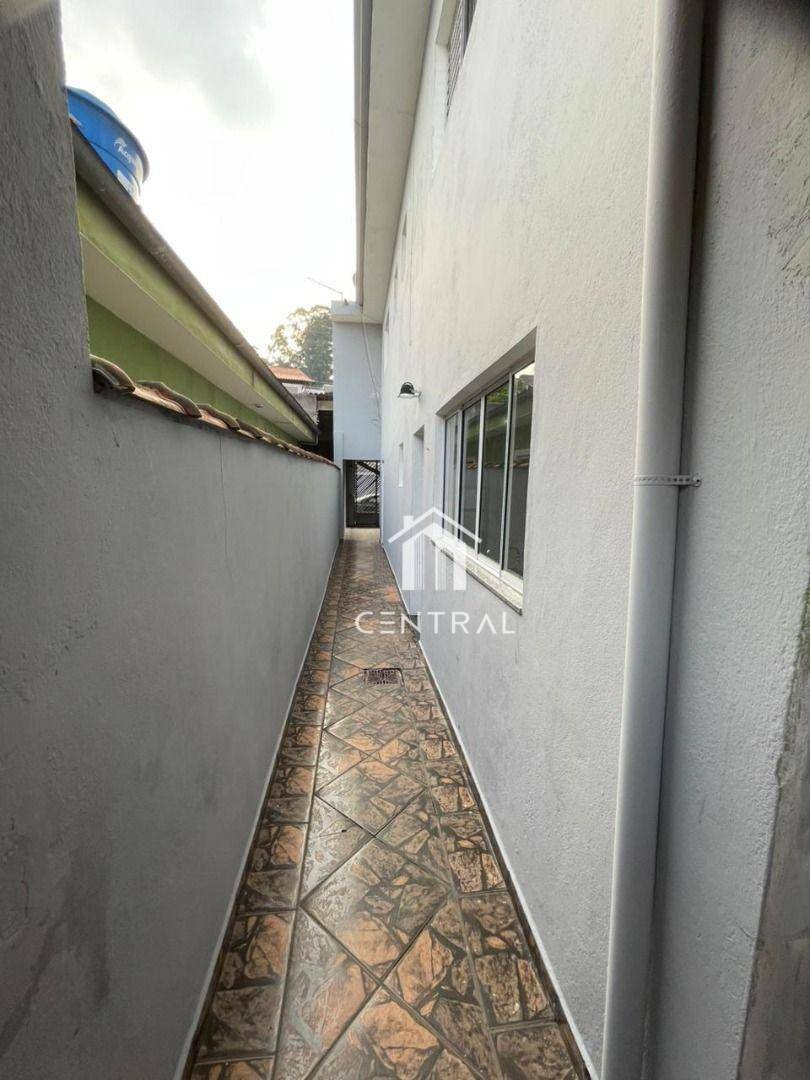 Sobrado à venda com 5 quartos, 215m² - Foto 12