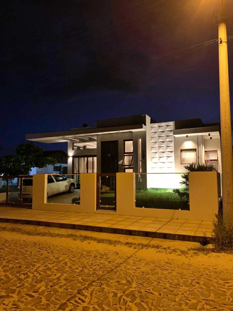 Casa à venda com 3 quartos, 141m² - Foto 7