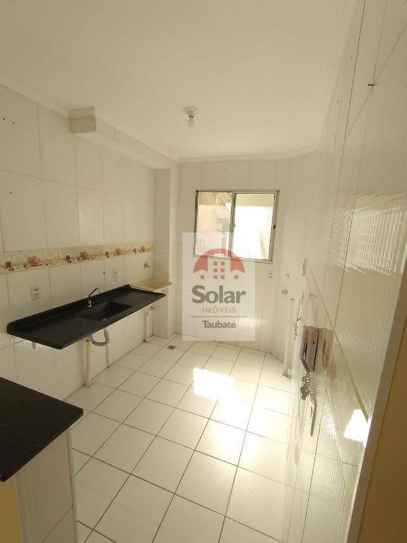 Apartamento à venda com 2 quartos, 46m² - Foto 2