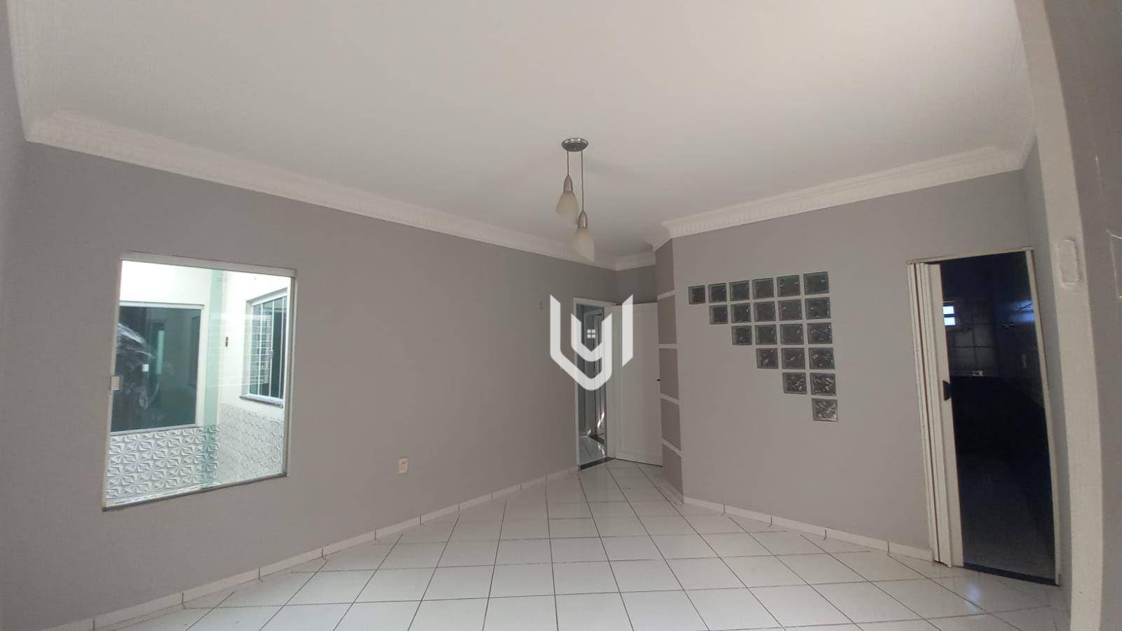 Casa para alugar com 4 quartos, 250M2 - Foto 1