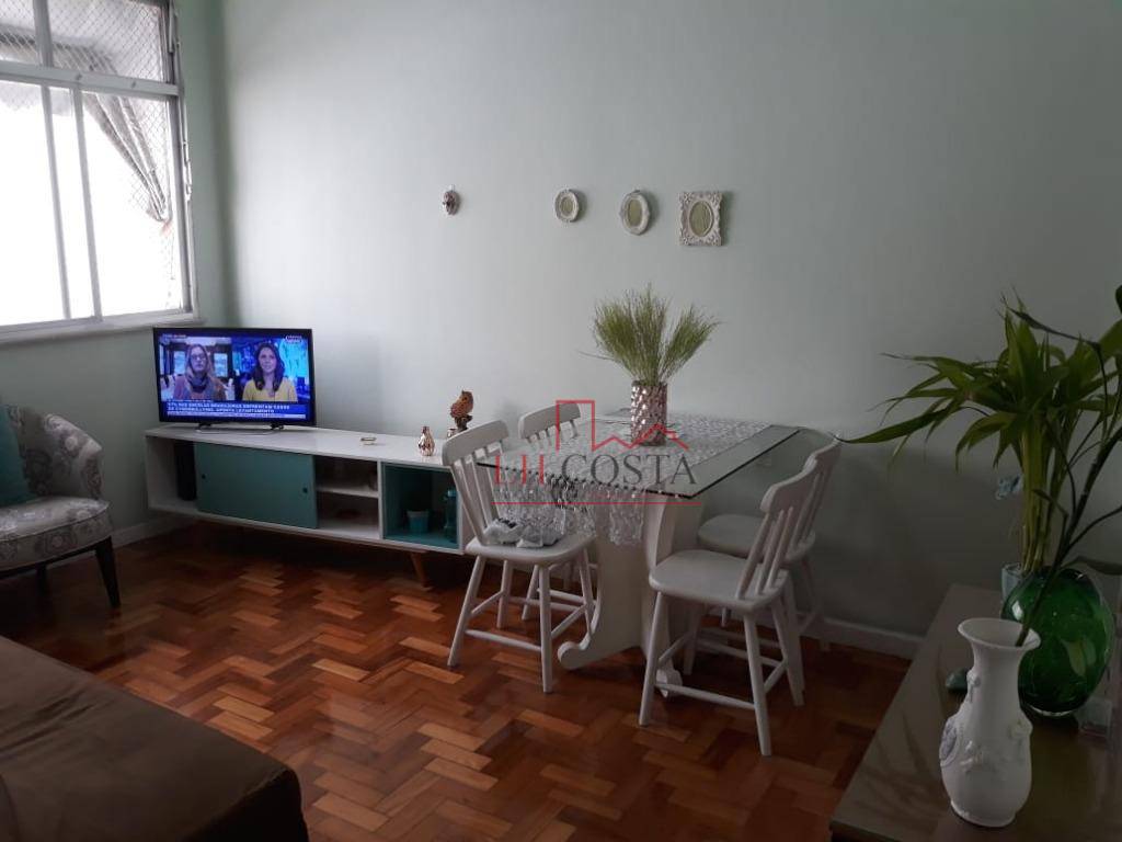 Apartamento à venda com 2 quartos, 67m² - Foto 3