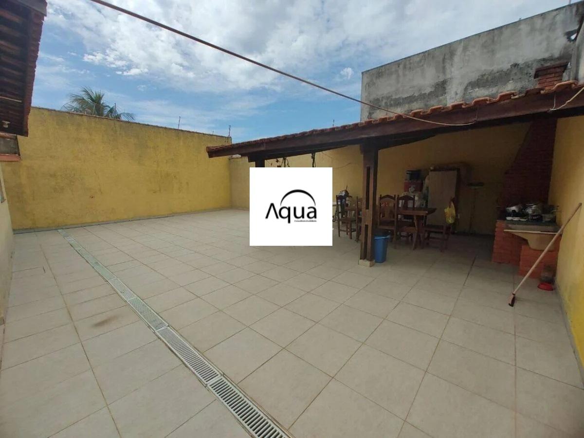 Casa à venda com 2 quartos, 250m² - Foto 4