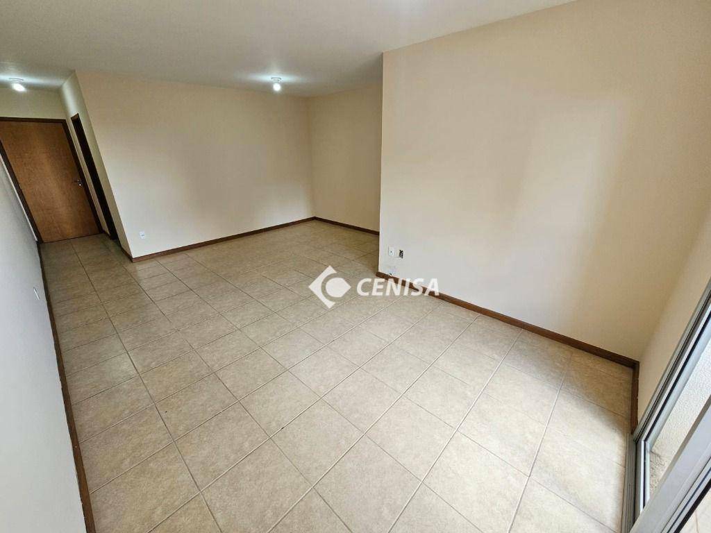 Apartamento à venda com 3 quartos, 89m² - Foto 2