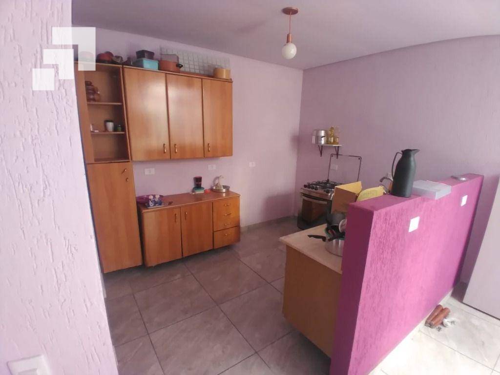 Casa à venda e aluguel com 2 quartos, 70m² - Foto 27