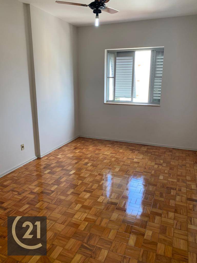 Apartamento à venda com 3 quartos, 141m² - Foto 4