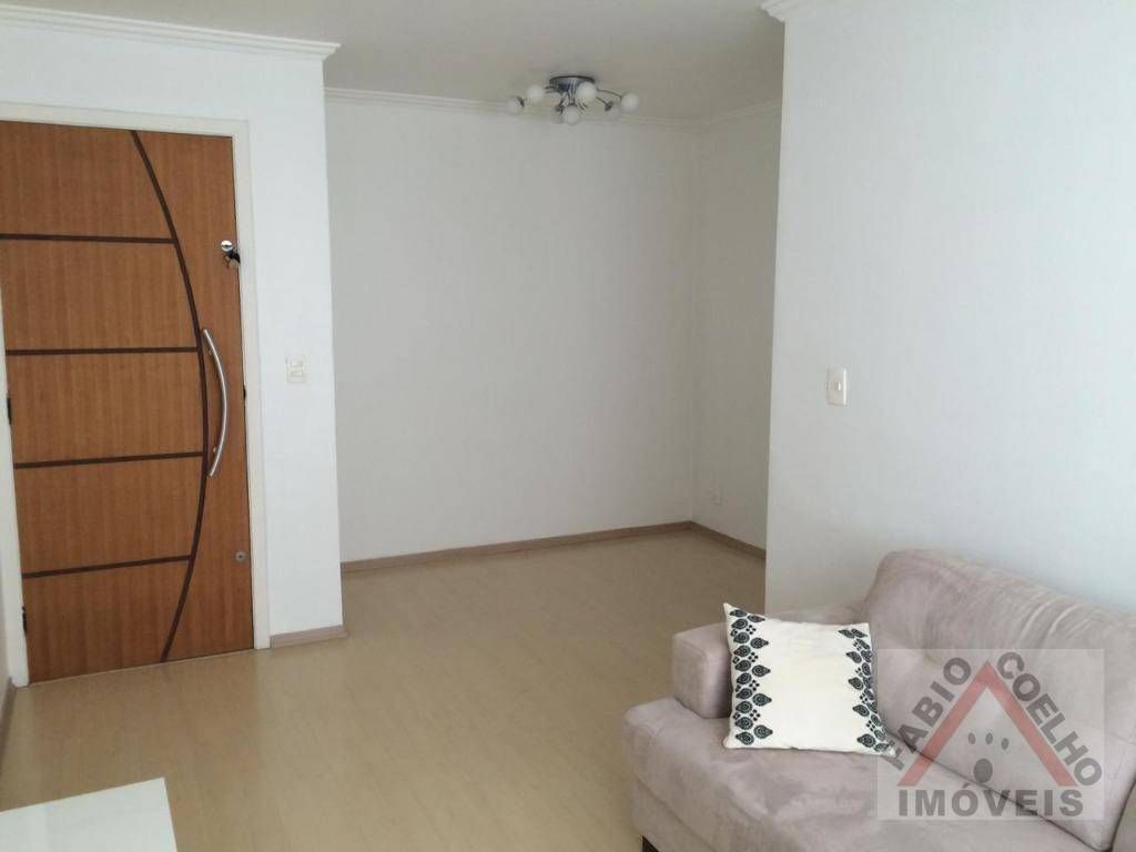 Apartamento à venda com 2 quartos, 64m² - Foto 17