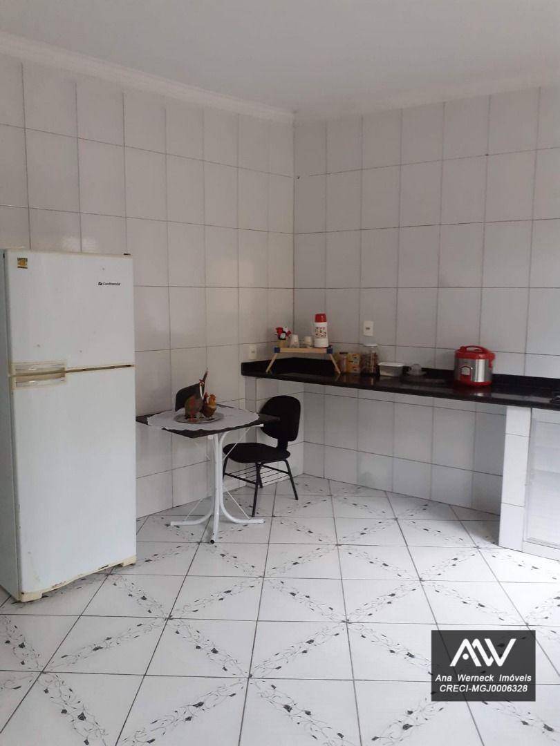 Casa à venda com 3 quartos, 160m² - Foto 8