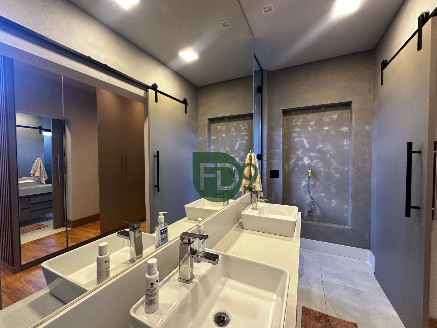 Casa de Condomínio à venda com 3 quartos, 302m² - Foto 33