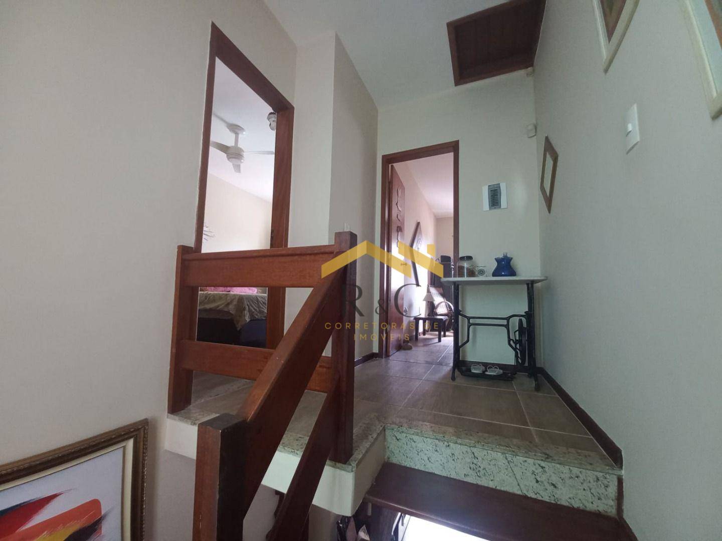 Casa à venda com 2 quartos, 108m² - Foto 15