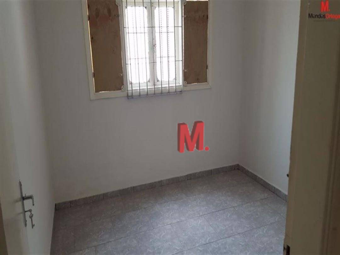 Casa à venda com 3 quartos, 108m² - Foto 4