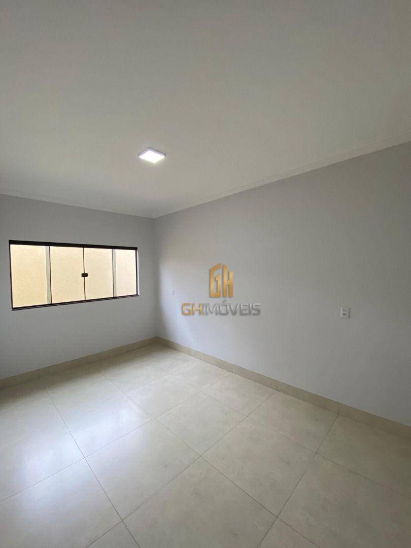 Casa à venda com 3 quartos, 117m² - Foto 13