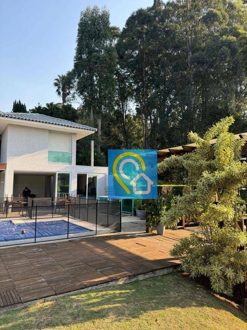 Casa de Condomínio à venda com 4 quartos, 900m² - Foto 3