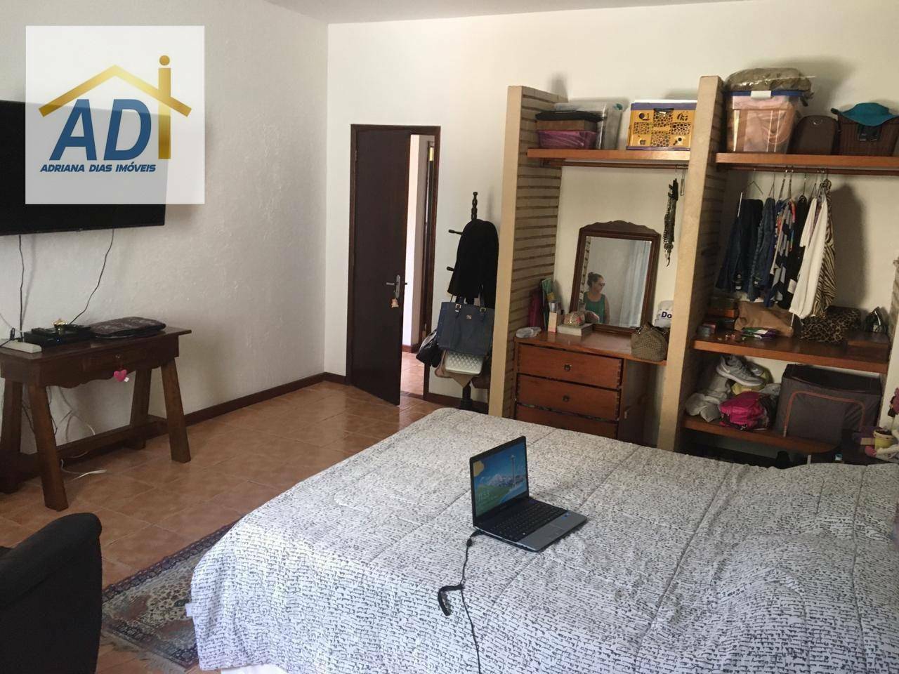 Casa à venda com 3 quartos, 290m² - Foto 6