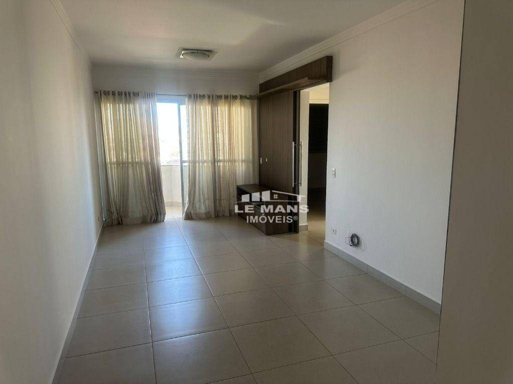 Apartamento à venda com 2 quartos, 77m² - Foto 9