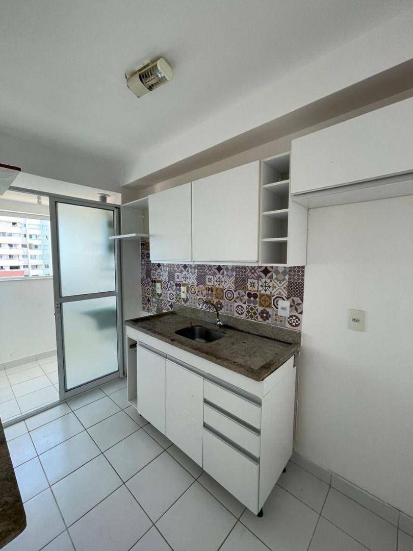 Apartamento para alugar com 2 quartos, 50m² - Foto 8